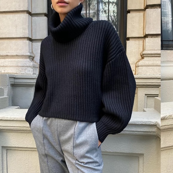 Babaton Funnel Sweater (XXS) - Picture 7 of 7